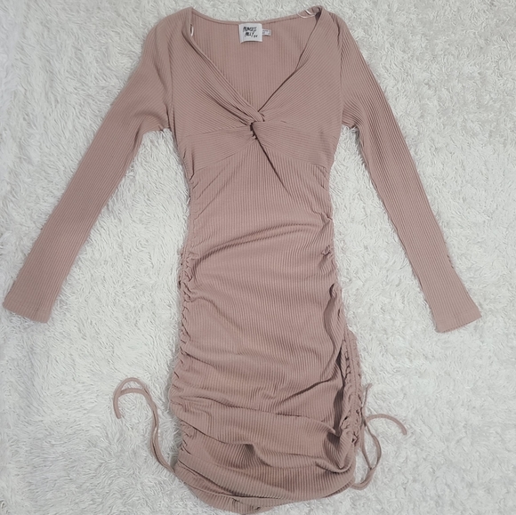 Princess Polly Women Gina Mini Dress Beige Size 8 Ribbed Knit Long Sleeve Fall - Picture 4 of 4